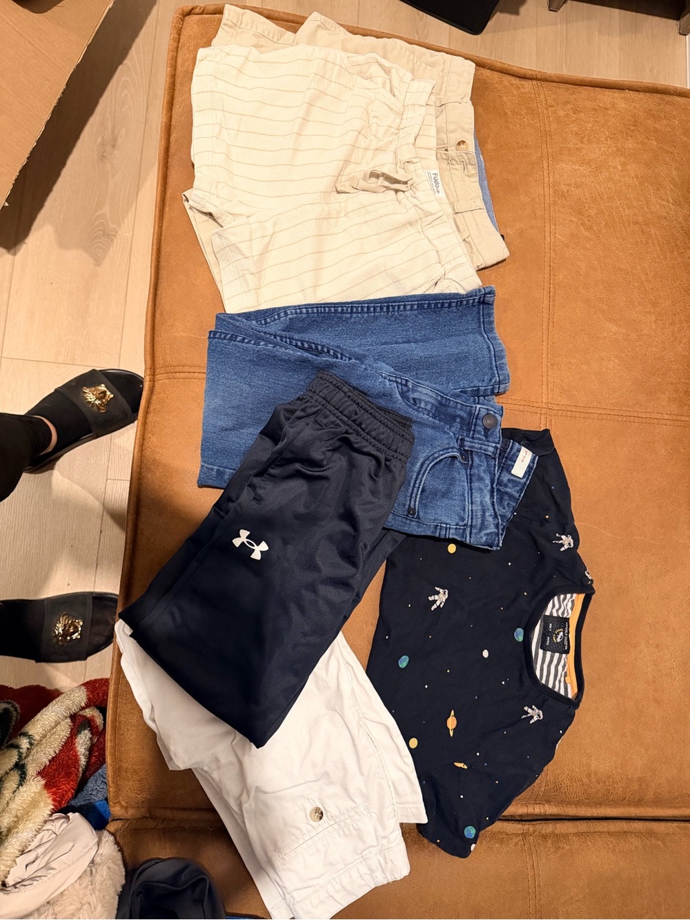 Kid lot.. Under armour pants, 2 reg pants one shirt and two shorts